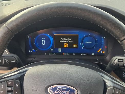 Used 2021 Ford Escape Titanium image 43