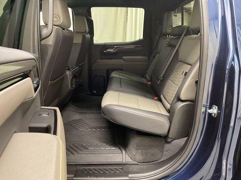 Used 2023 Chevrolet Silverado 1500 ZR2 w/ Technology Package image 16