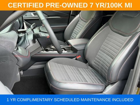 Used 2025 Ford Explorer ST-Line w/ ST-Line Street Pack AWD/4WD image 29