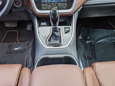 Certified 2025 Subaru Outback Touring XT AWD/4WD image 21