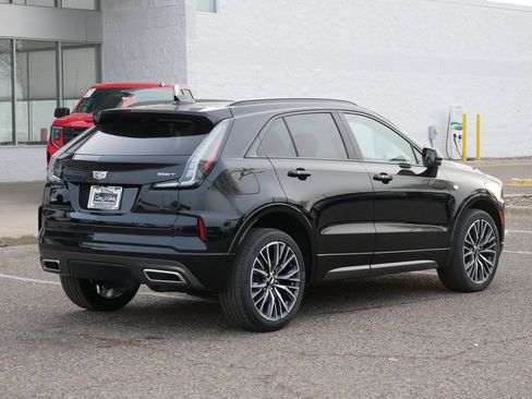 Used 2024 Cadillac XT4 Sport AWD/4WD image 3