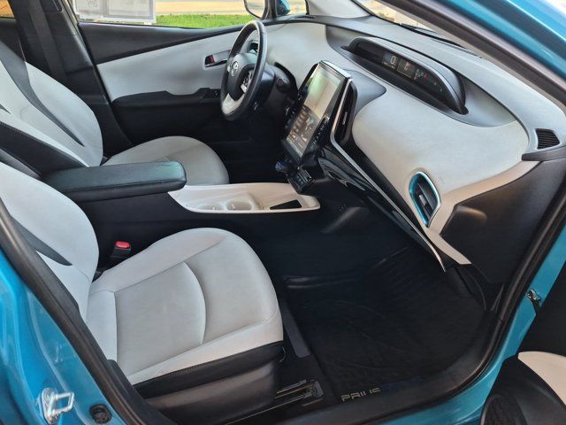 Used 2017 Toyota Prius Prime Premium FWD image 5