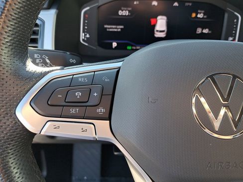 Used 2020 Volkswagen Atlas Cross Sport SEL Premium R-Line image 21