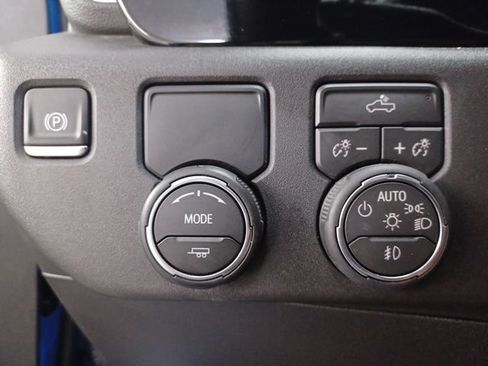 Used 2026 Chevrolet Silverado 1500 RST w/ RST Select Package RWD image 21