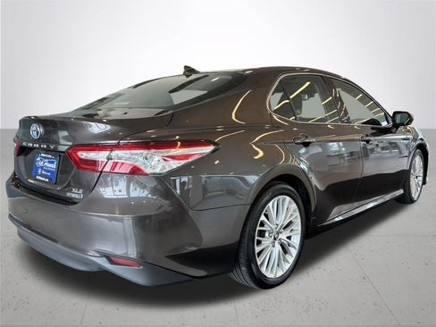 Used 2018 Toyota Camry XLE w/ Audio Package FWD image 7
