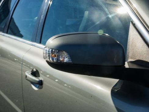 Used 2008 Volvo V70 image 12