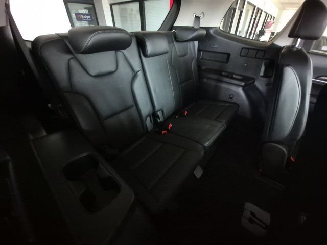 Used 2025 Kia Telluride S FWD image 30