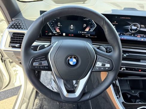 Used 2025 BMW X5 xDrive40i AWD/4WD image 24