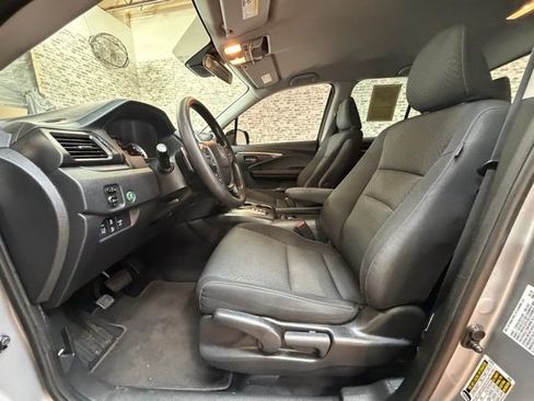 Used 2020 Honda Ridgeline Sport image 18