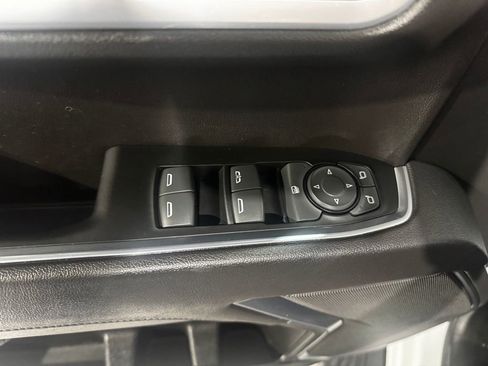 Used 2022 GMC Sierra 1500 Elevation w/ LPO, Elevation Black Package AWD/4WD image 17