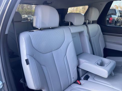 Used 2024 Hyundai Palisade SEL image 26