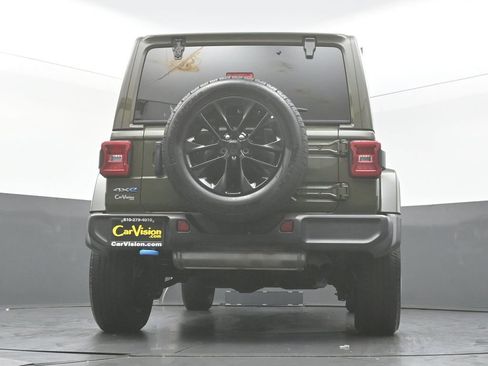Used 2024 Jeep Wrangler Unlimited Sahara AWD/4WD image 47