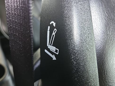 Used 2020 Chrysler Pacifica Limited w/ Advanced Safetytec Group image 92