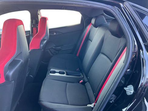 Used 2018 Honda Civic Type R image 11