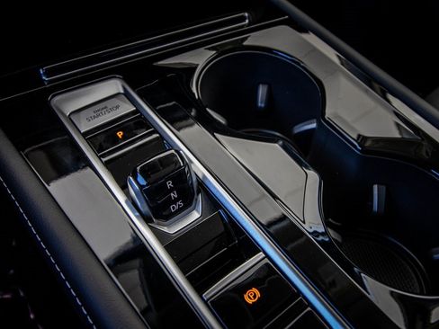 New 2026 Volkswagen Atlas SE image 37