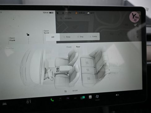 Used 2022 Tesla Model Y Long Range image 18