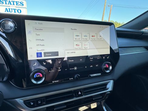 Used 2025 Lexus RX 350 Premium Plus w/ Convenience Package FWD image 18