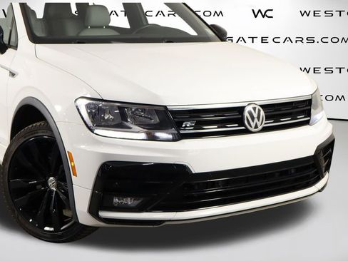 Used 2020 Volkswagen Tiguan SE R-Line FWD image 54