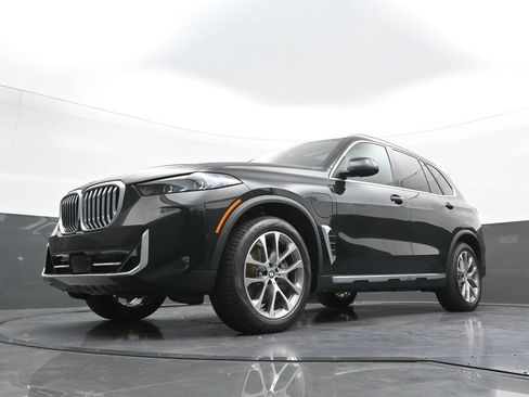 New 2026 BMW X5 xDrive50e AWD/4WD image 24