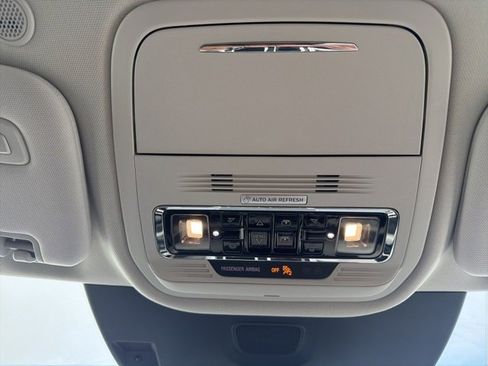 New 2026 Lincoln Aviator AWD image 33