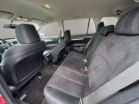 Used 2014 Subaru Outback 2.5i Premium w/ Accessory Value Package (OYZ) AWD/4WD image 12