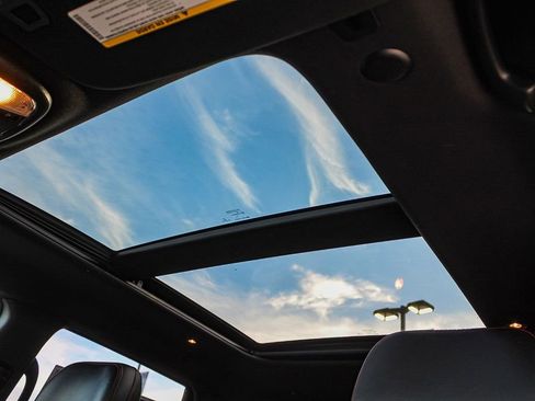 Used 2019 Jeep Grand Cherokee Trailhawk w/ Trailhawk Luxury Group image 31