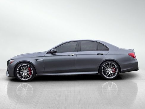Used 2019 Mercedes-Benz E 63 AMG S image 7