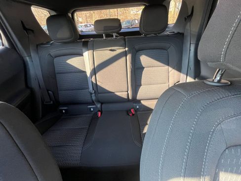 Used 2025 Chevrolet Equinox LT image 33