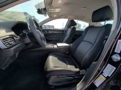 Used 2021 Honda Accord LX image 4