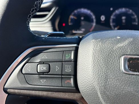 New 2026 Jeep Grand Cherokee Altitude AWD/4WD image 19
