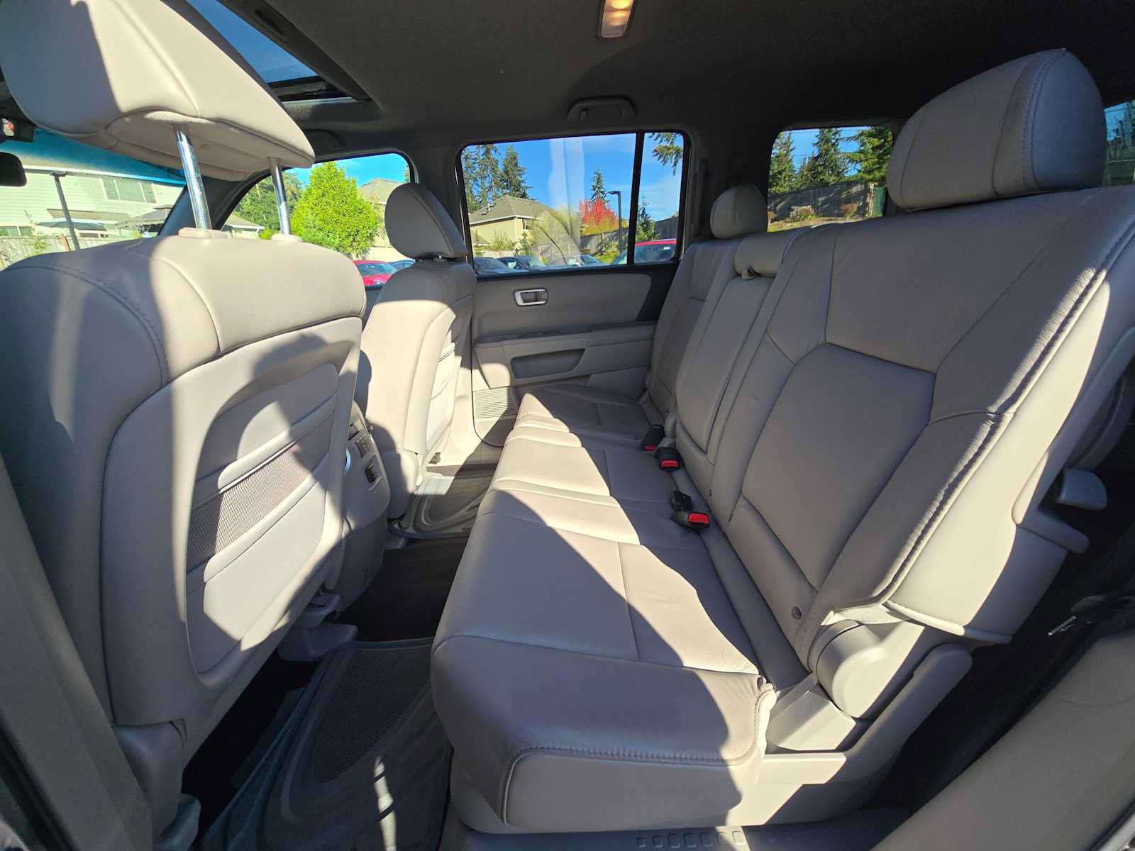 Used 2009 Honda Pilot EX-L image 16