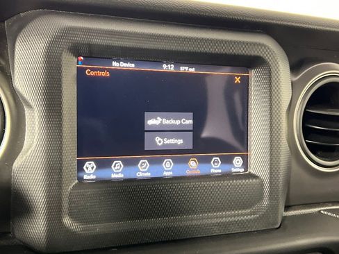 Used 2023 Jeep Gladiator Sport image 26