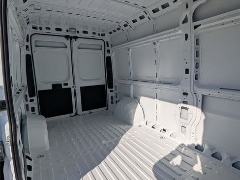 New 2026 RAM ProMaster 2500 image 8