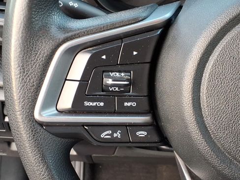 Used 2017 Subaru Impreza 2.0i AWD/4WD image 19