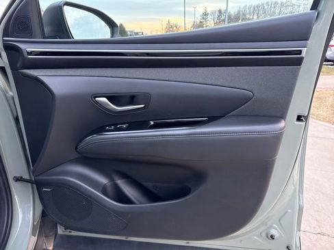 Used 2023 Hyundai Santa Cruz Limited image 21