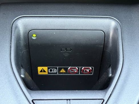 Used 2023 Toyota Crown AWD/4WD image 22