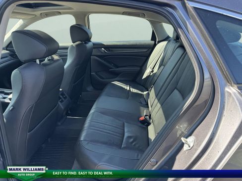 Used 2020 Honda Accord Touring image 23