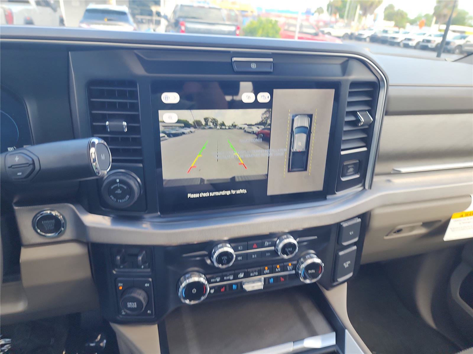 New 2026 Ford F250 Platinum w/ Platinum Plus Package AWD/4WD image 37