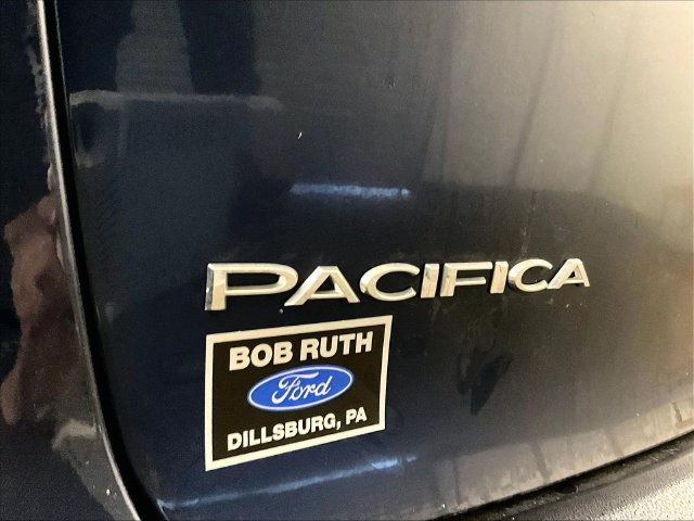 Used 2019 Chrysler Pacifica Touring-L Plus w/ Tire & Wheel Group FWD image 14