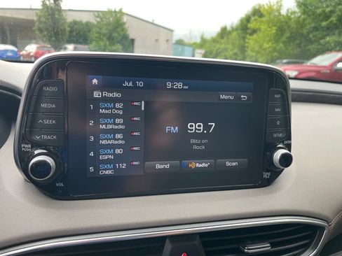Used 2020 Hyundai Santa Fe Limited w/ Cargo Package AWD/4WD image 19