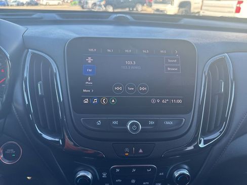 Used 2022 Chevrolet Equinox RS w/ Infotainment Package image 21