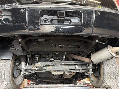 Used 2013 GMC Yukon Denali image 15