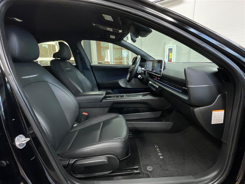 Used 2023 Hyundai Ioniq 6 SEL RWD image 30