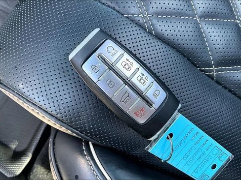 Used 2023 Genesis GV80 3.5T Prestige w/ Prestige Matte Package image 11