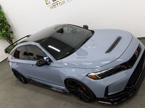 Used 2025 Honda Civic Type R image 26