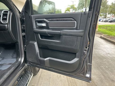 Certified 2024 RAM 2500 Big Horn image 25