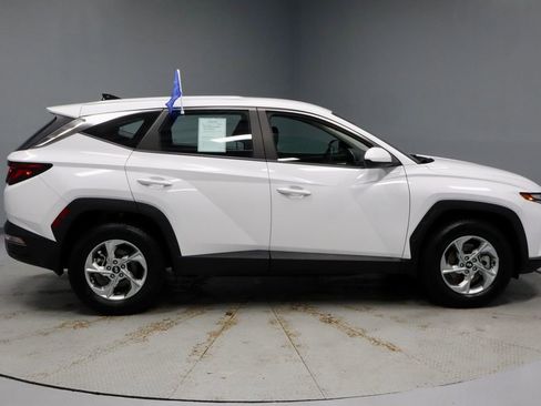 Used 2024 Hyundai Tucson SE AWD/4WD image 5