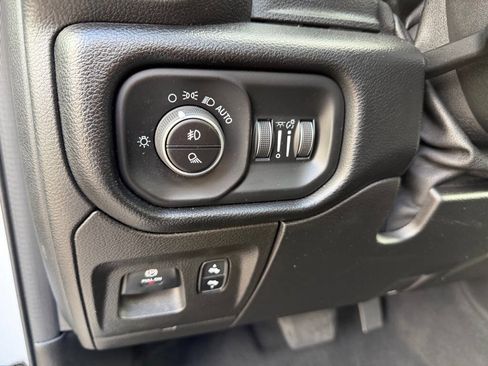 Used 2019 RAM 1500 Sport w/ Alpine Leather & Sound Group AWD/4WD image 17