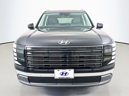New 2026 Hyundai Palisade FWD Hybrid image 2