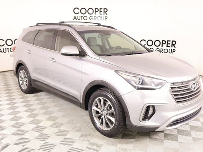 Used 2018 Hyundai Santa Fe SE w/ SE Premium Package 02